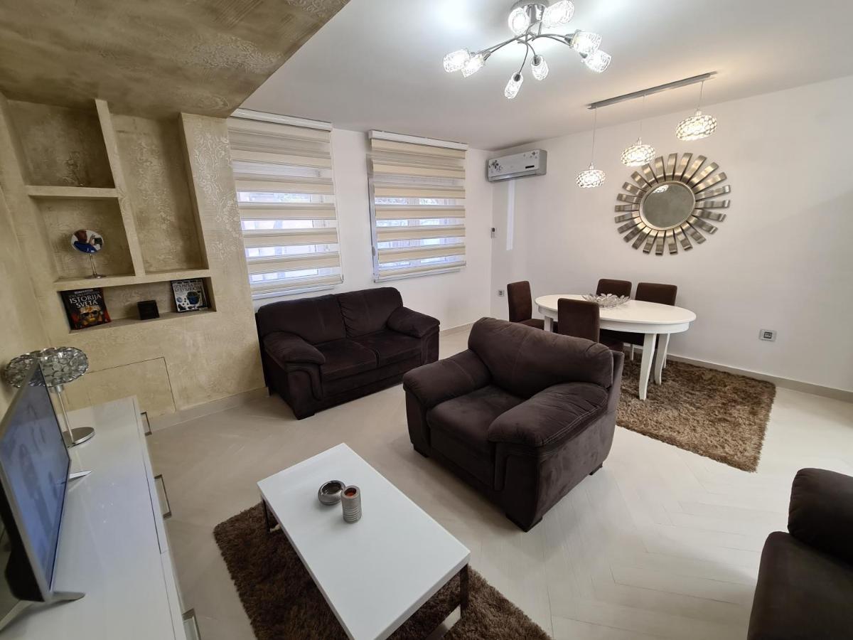 Adonis Apartment Novi Sad Exteriör bild