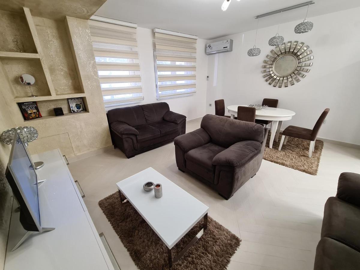 Adonis Apartment Novi Sad Exteriör bild