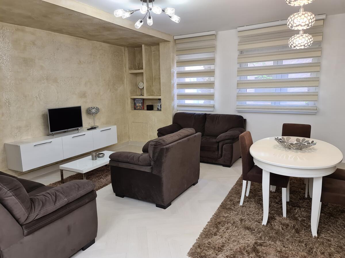 Adonis Apartment Novi Sad Exteriör bild